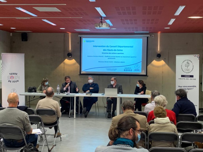 Réunion du Conseil d'Administration élargie aux Présidents.es des comités sportifs alto-séquanais - Lundi 13 décembre 2021 Réunion du Conseil d'Administration élargie aux Présidents.es des comités sportifs alto-séquanais - Lundi 13 décembre 2021