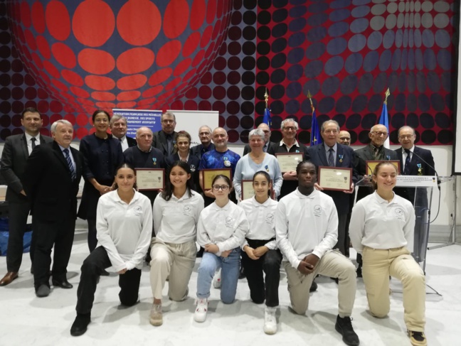 Retour sur la cérémonie de remise des médailles ministérielles de la jeunesse, des sports et de l'engagement associatif - Mardi 6 décembre 2022 Retour sur la cérémonie de remise des médailles ministérielles de la jeunesse, des sports et de l'engagement associatif - Mardi 6 décembre 2022