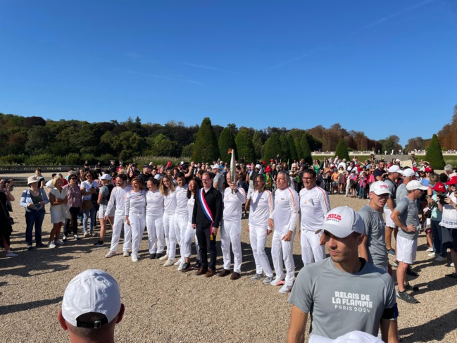 Relais de la flamme Paralympique dans les Hauts-de-Seine Relais de la flamme Paralympique dans les Hauts-de-Seine